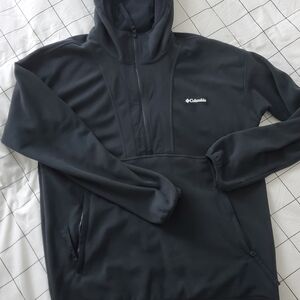 Columbia Men's Black Performance Jacket